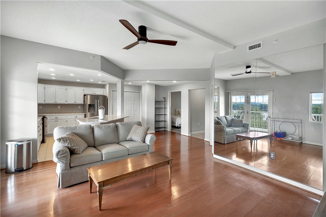 849 Tiger Boulevard, Unit 406 Clemson, SC 29631 - Photo 9 of 34