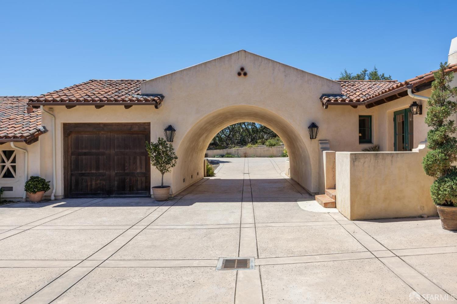 601 Belavida Road Monterey, CA 93940 - Photo 69 of 75 Gallery Image 69