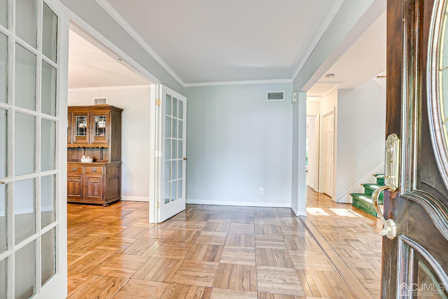 27 Homestead Road Edison, NJ 08820 - Photo 11 of 64