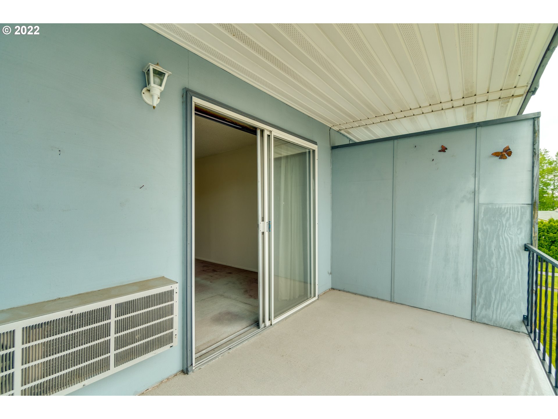 950 Evergreen Road, Unit 224 Woodburn, OR 97071 - Photo 25 of 32 a view of an empty room