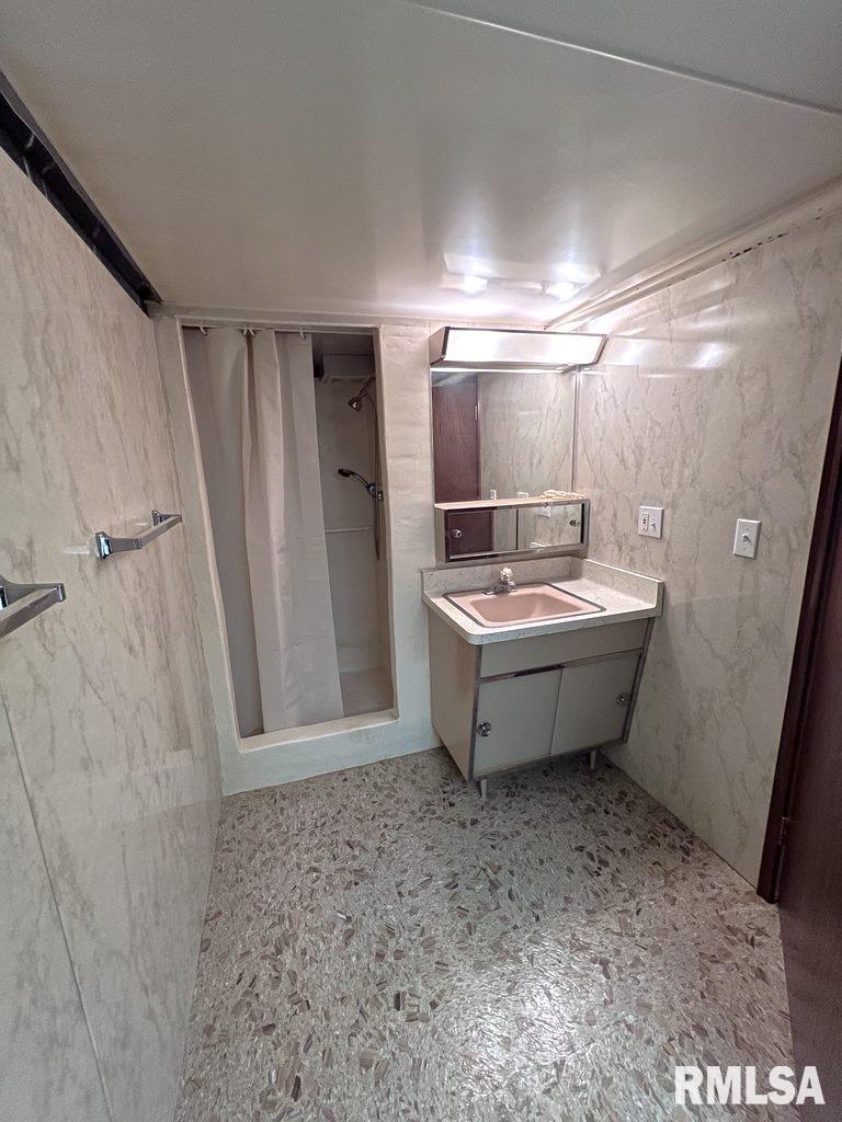 1401 8th Avenue Erie, IL 61250 - Photo 22 of 28
