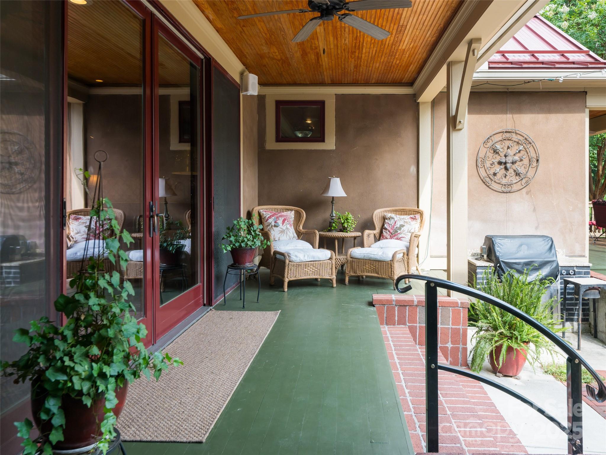 9 West St Extension Asheville, NC 28801 - Photo 12 of 48