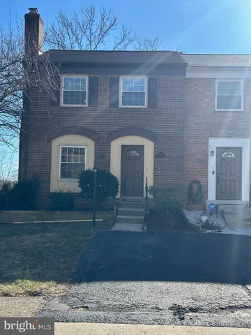 $565,000 | 14821 Haymarket Lane, Centreville, VA 20120