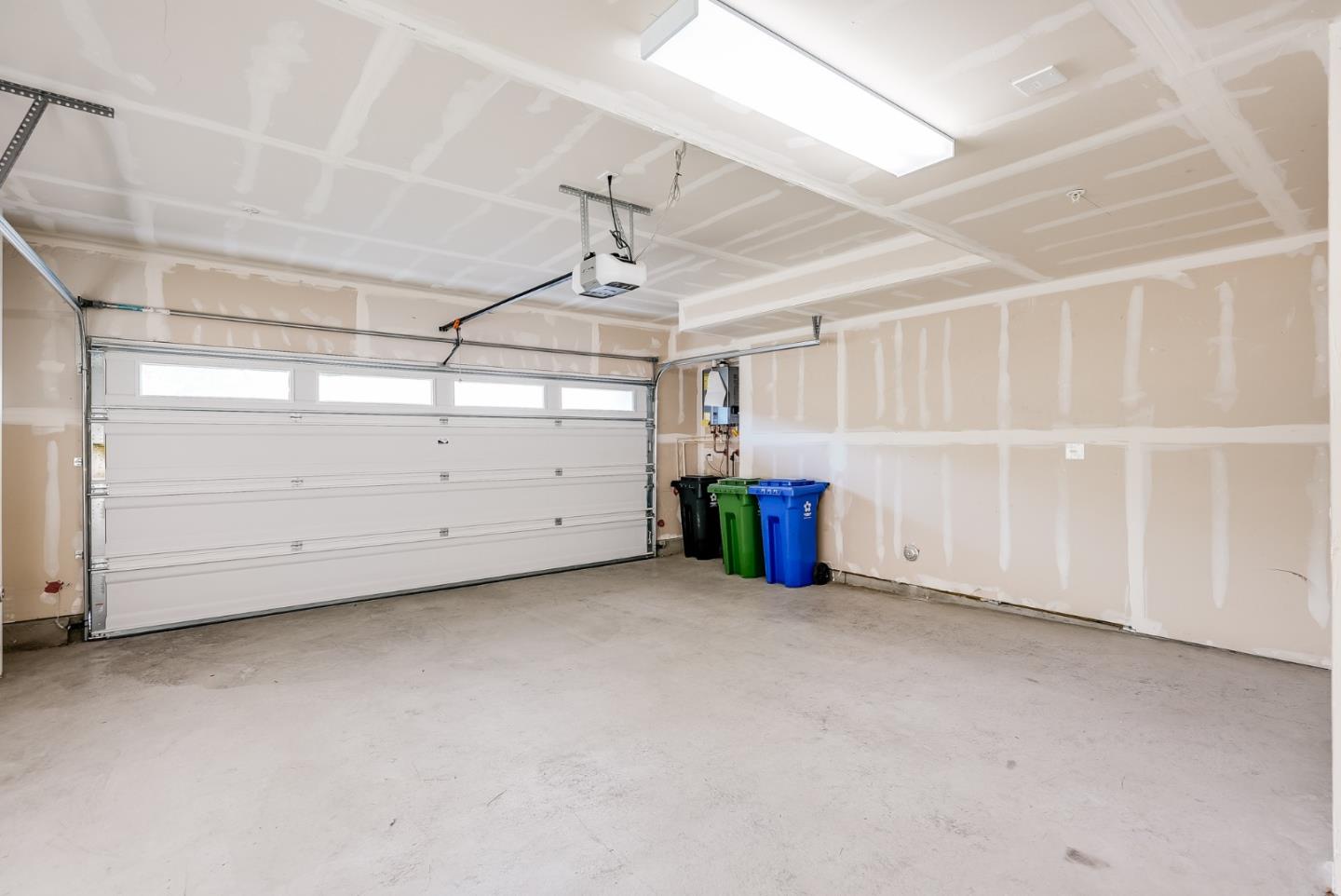 39478 Capstone Common Fremont, CA 94539 - Photo 28 of 33 a view of a garage room