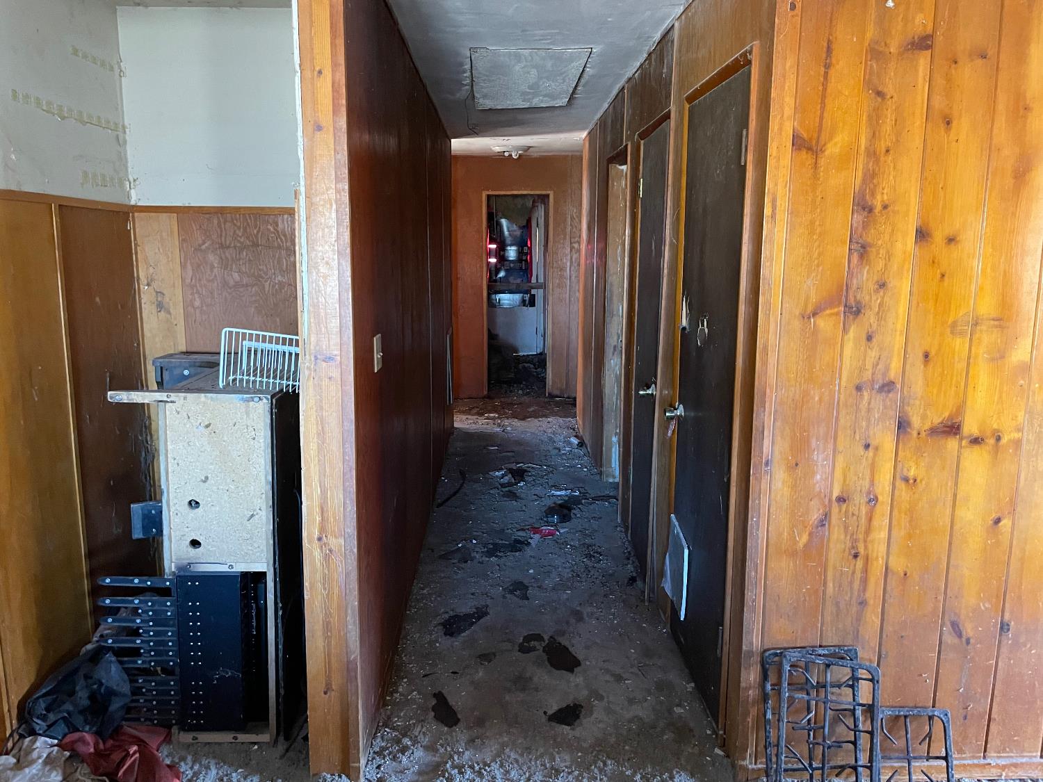 5723 Colorado Road Mariposa, CA 95338 - Photo 16 of 28 a view of a bathroom