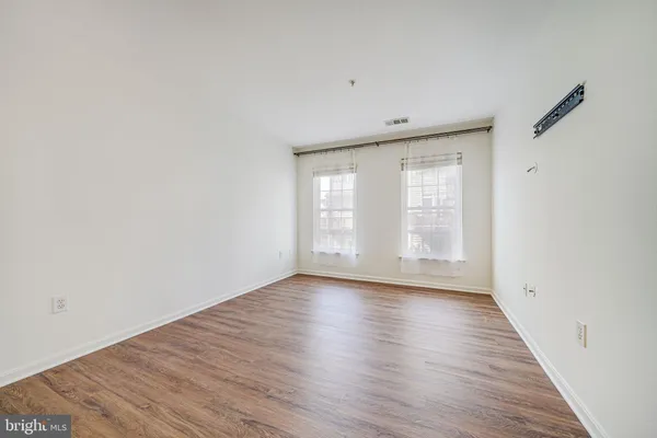 $2,650 | 4576 Superior Square, Unit 4576, Fairfax, VA 22033