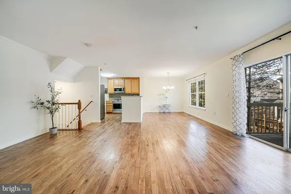 $2,650 | 4576 Superior Square, Unit 4576, Fairfax, VA 22033