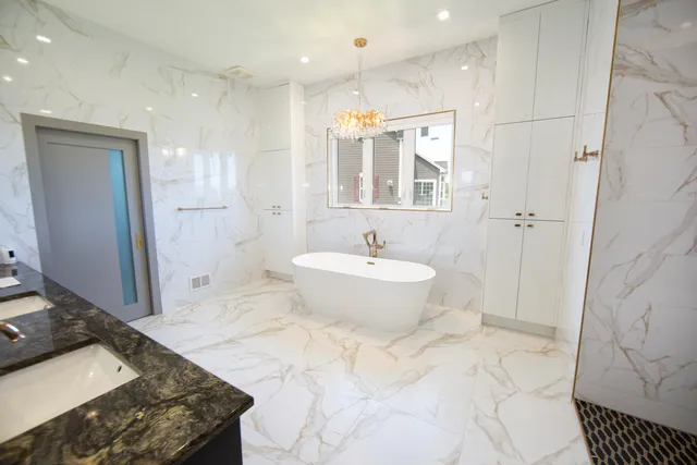 $1,599,000 | 10874 Tartan Court, Mequon, WI 53097