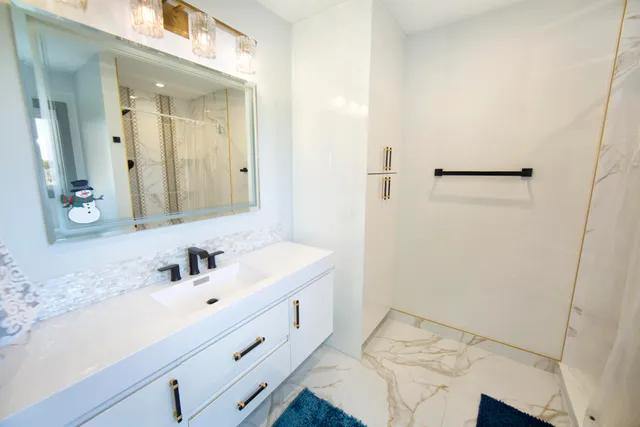 $1,599,000 | 10874 Tartan Court, Mequon, WI 53097