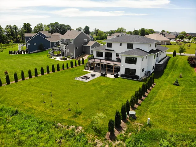 $1,599,000 | 10874 Tartan Court, Mequon, WI 53097