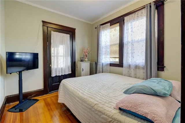 $2,200 | 131 Washington Avenue, Unit 2, Providence, RI 02905