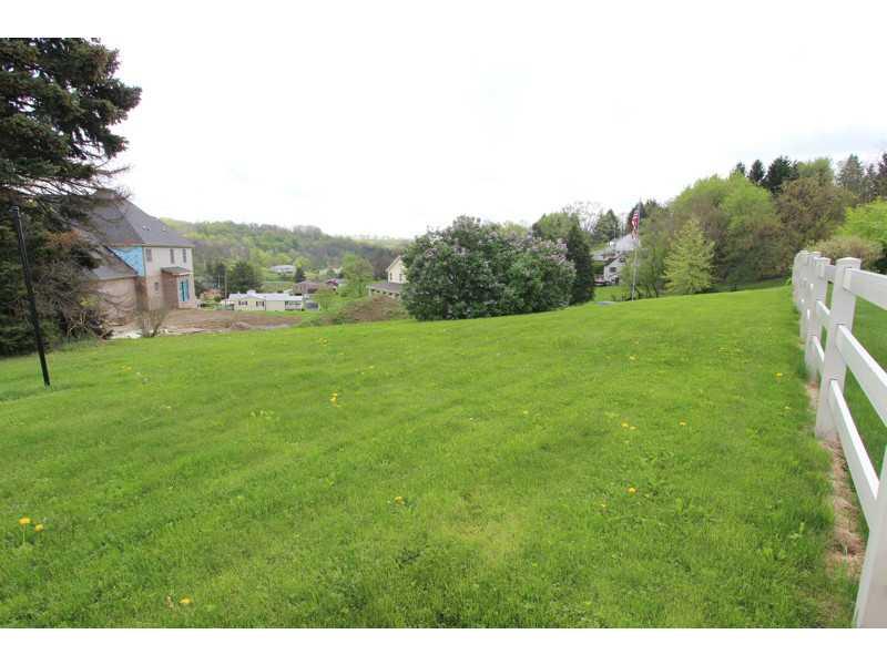 345 Ewing Road Carnegie, PA 15106 - Photo 24 of 24 Yard/Garden.