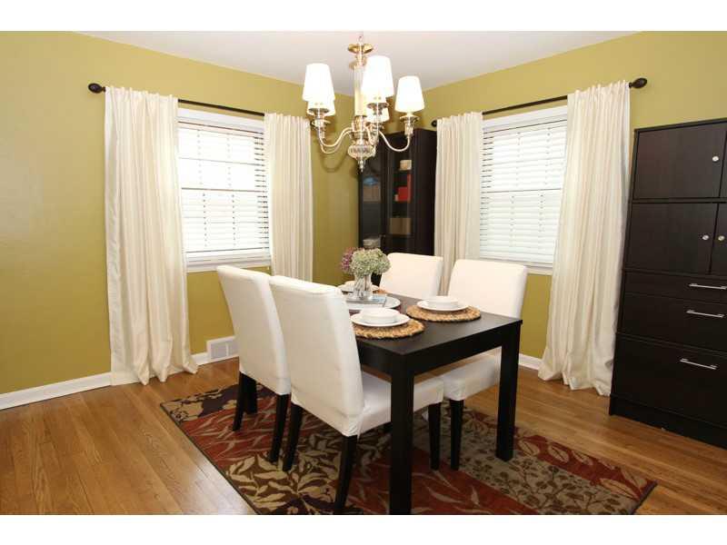 345 Ewing Road Carnegie, PA 15106 - Photo 8 of 24 Dining Room.