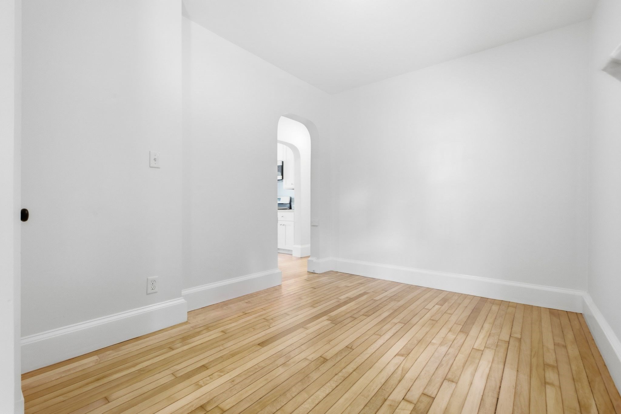 81 Huntington Road, Unit 1 Milton, MA 02186 - Photo 10 of 20 Gallery Image 10