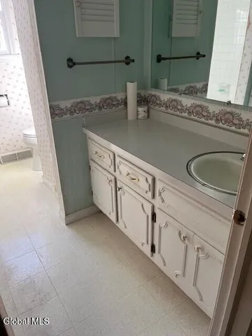 $345,900 | 29 Sylvan Avenue, Queensbury, NY 12804