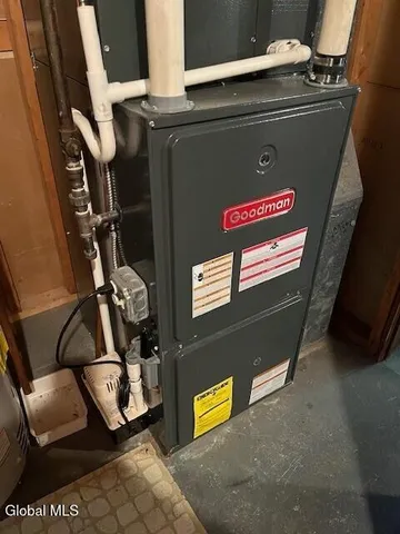 $345,900 | 29 Sylvan Avenue, Queensbury, NY 12804