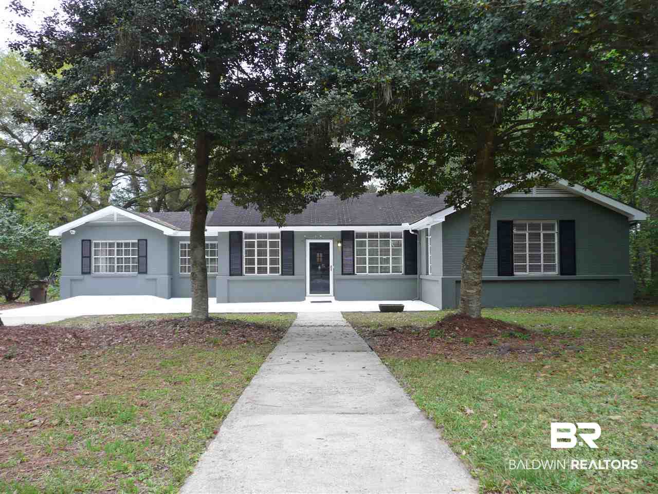 311 Dawn Place Mobile, AL 36609 - Photo 1 of 35 Front of House