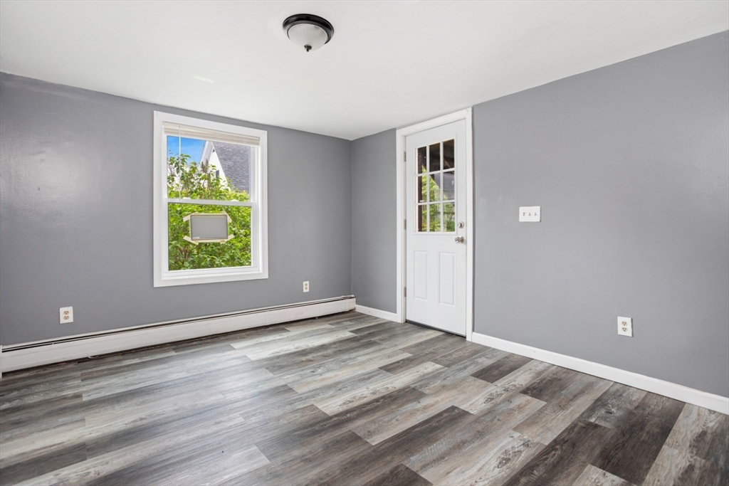 73 Ash Street Gardner, MA 01440 - Photo 18 of 42