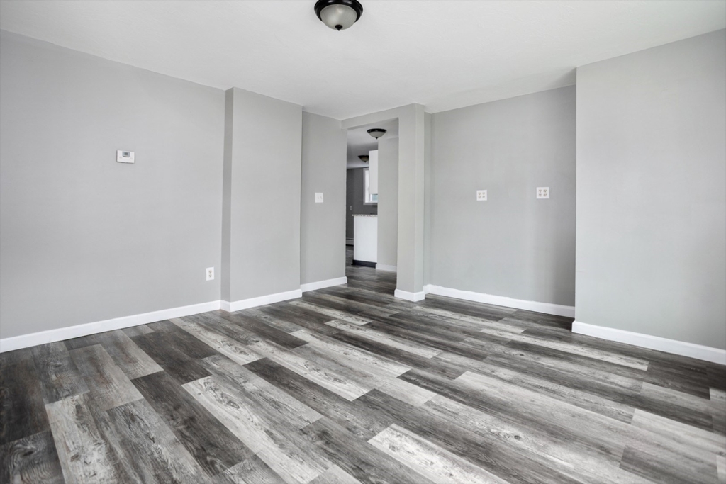 73 Ash Street Gardner, MA 01440 - Photo 27 of 42