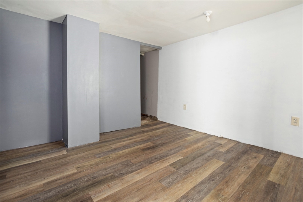 73 Ash Street Gardner, MA 01440 - Photo 33 of 42