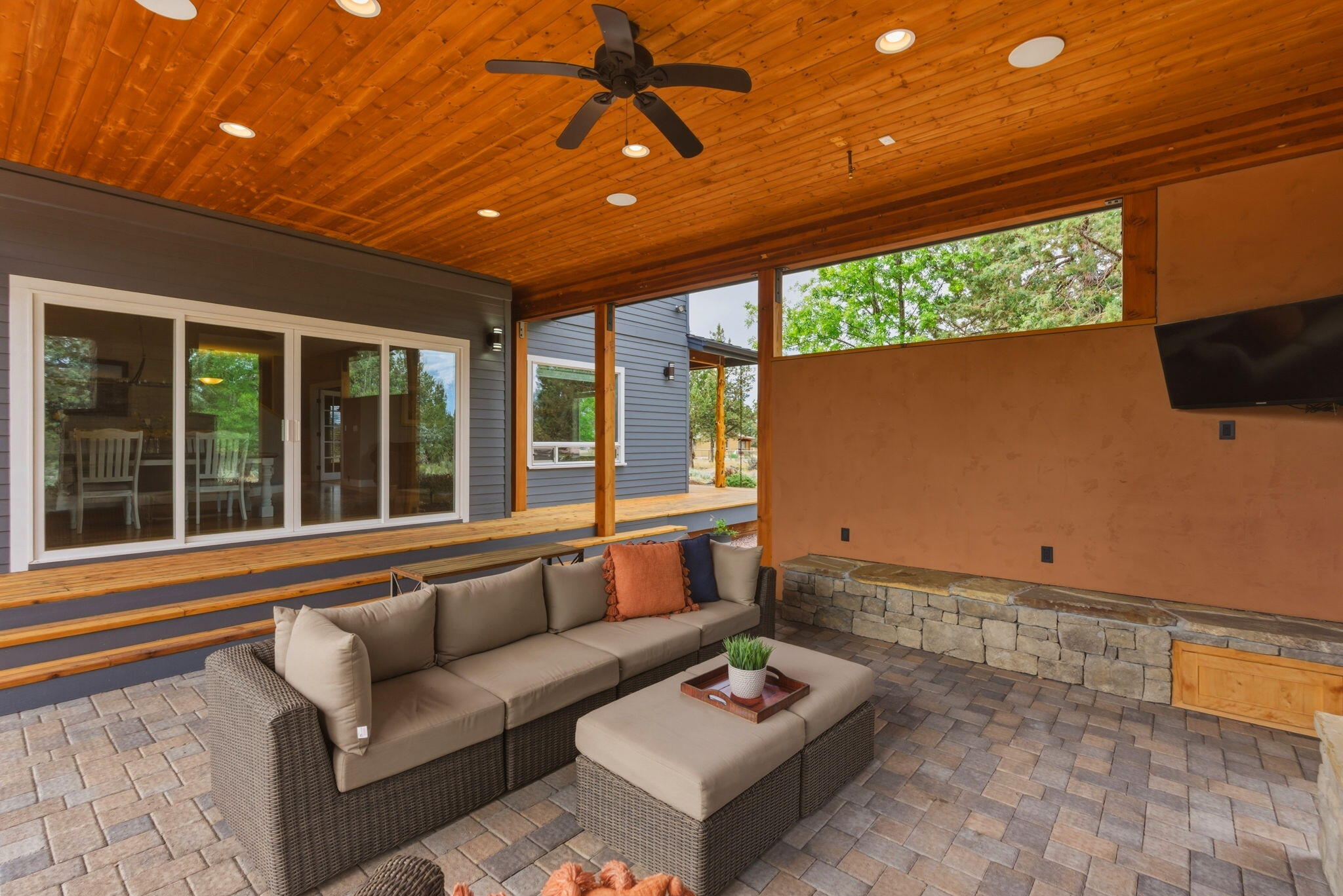 17584 Mountain View Road Sisters, OR 97759 - Photo 60 of 74