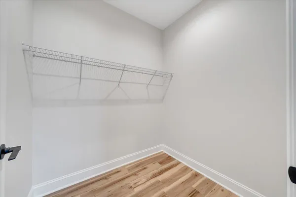 $530,000 | 380 Parford Lane, Moneta, VA 24121