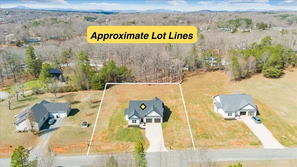 $530,000 | 380 Parford Lane, Moneta, VA 24121