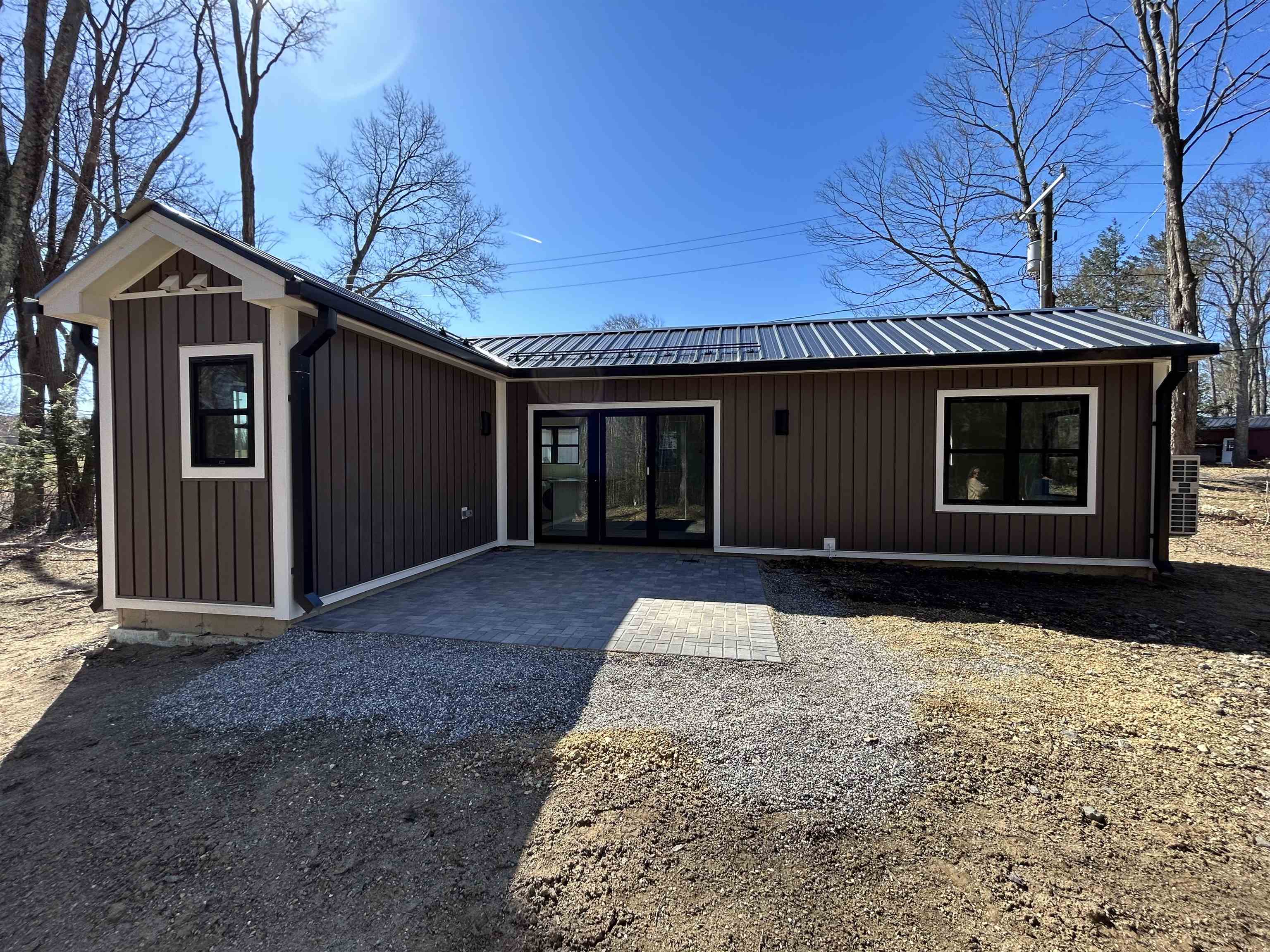 40 Ladds Lane Epping, NH 03042 - Photo 2 of 11