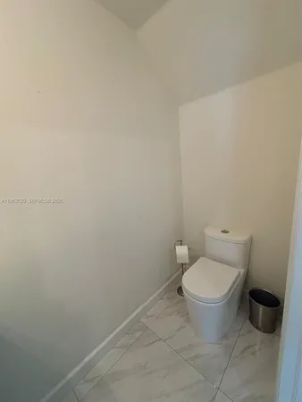 $530,000 | 3337 West 105th Terrace, Hialeah, FL 33018