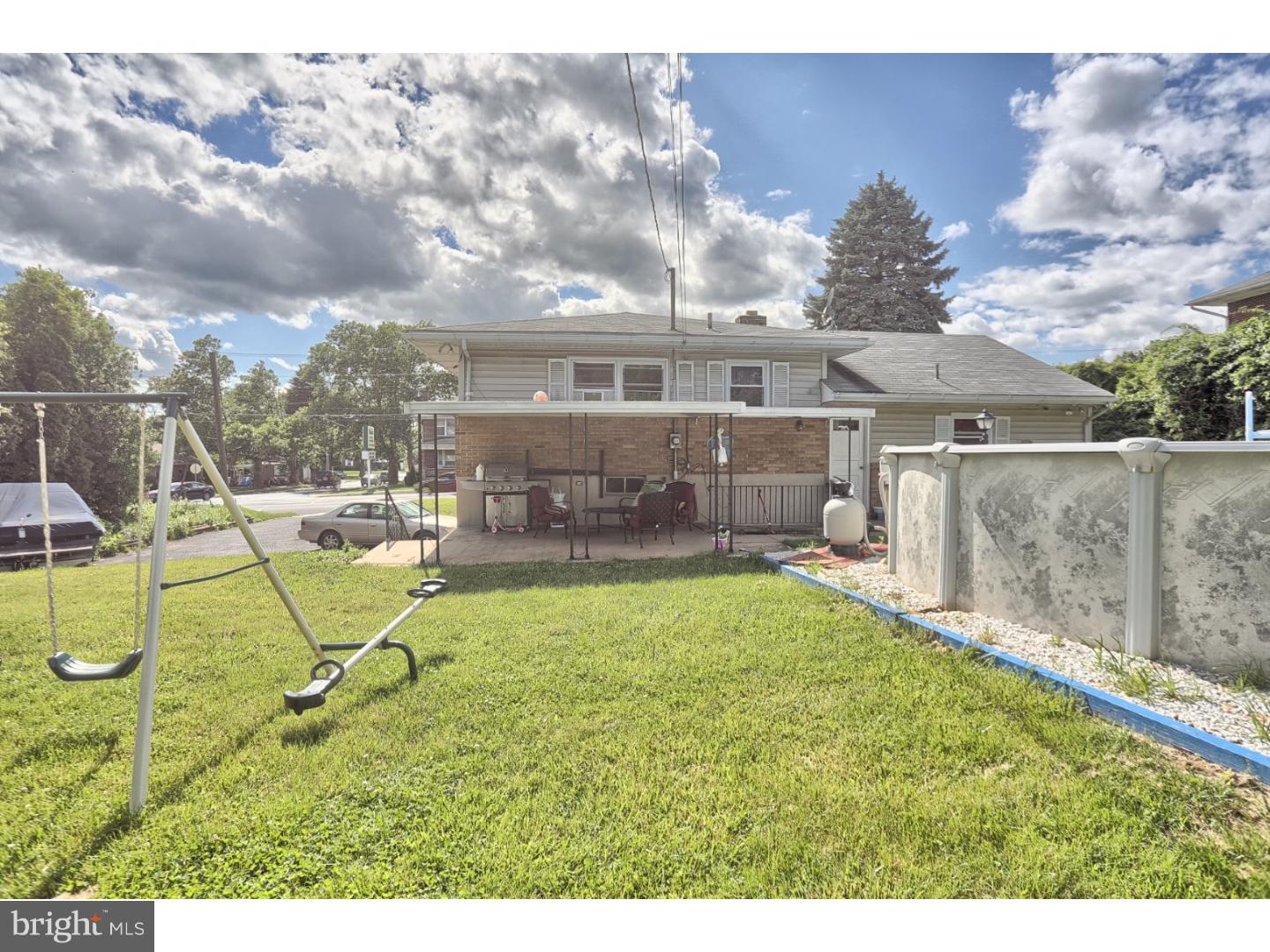 1512 New Holland Road Shillington, PA 19607 - Photo 14 of 17