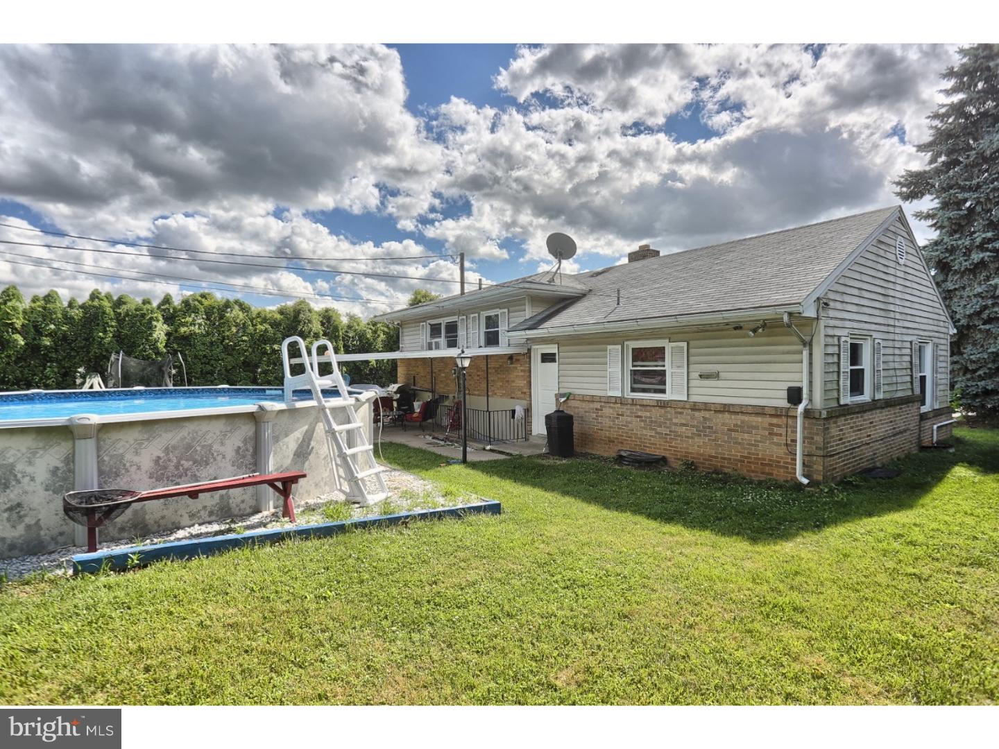 1512 New Holland Road Shillington, PA 19607 - Photo 17 of 17