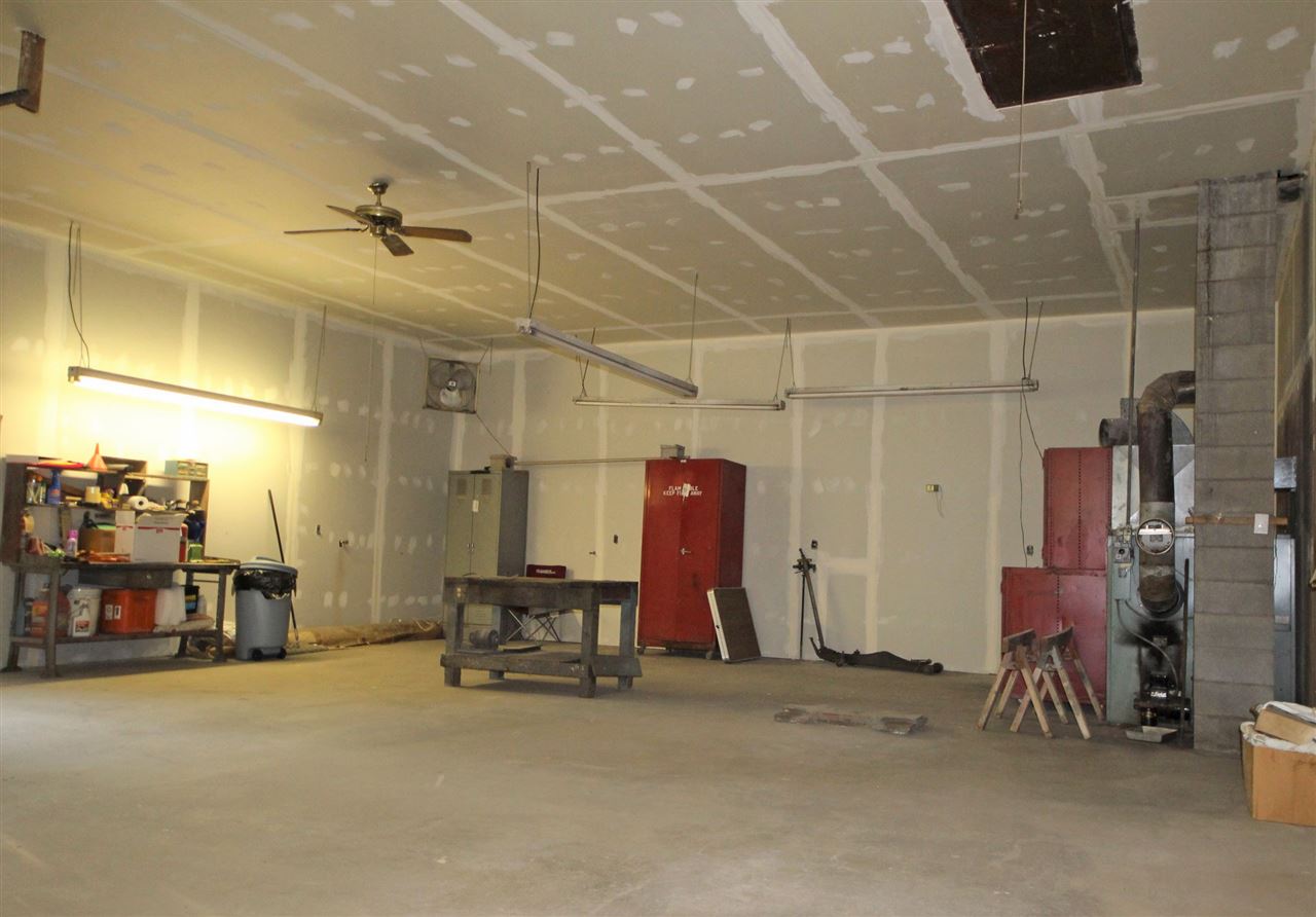 2153 Tonawanda Road Grawn, MI 49637 - Photo 21 of 26 1838558-20.JPG