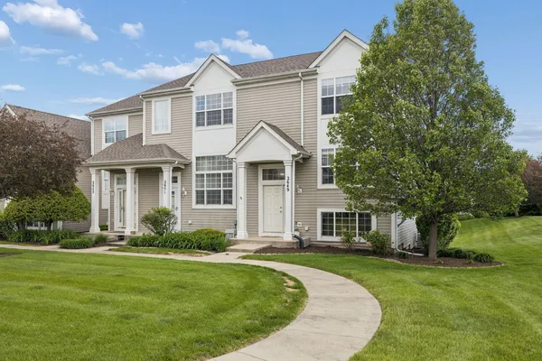 $260,000 | 2649 Canyon Drive, Plainfield, IL 60586