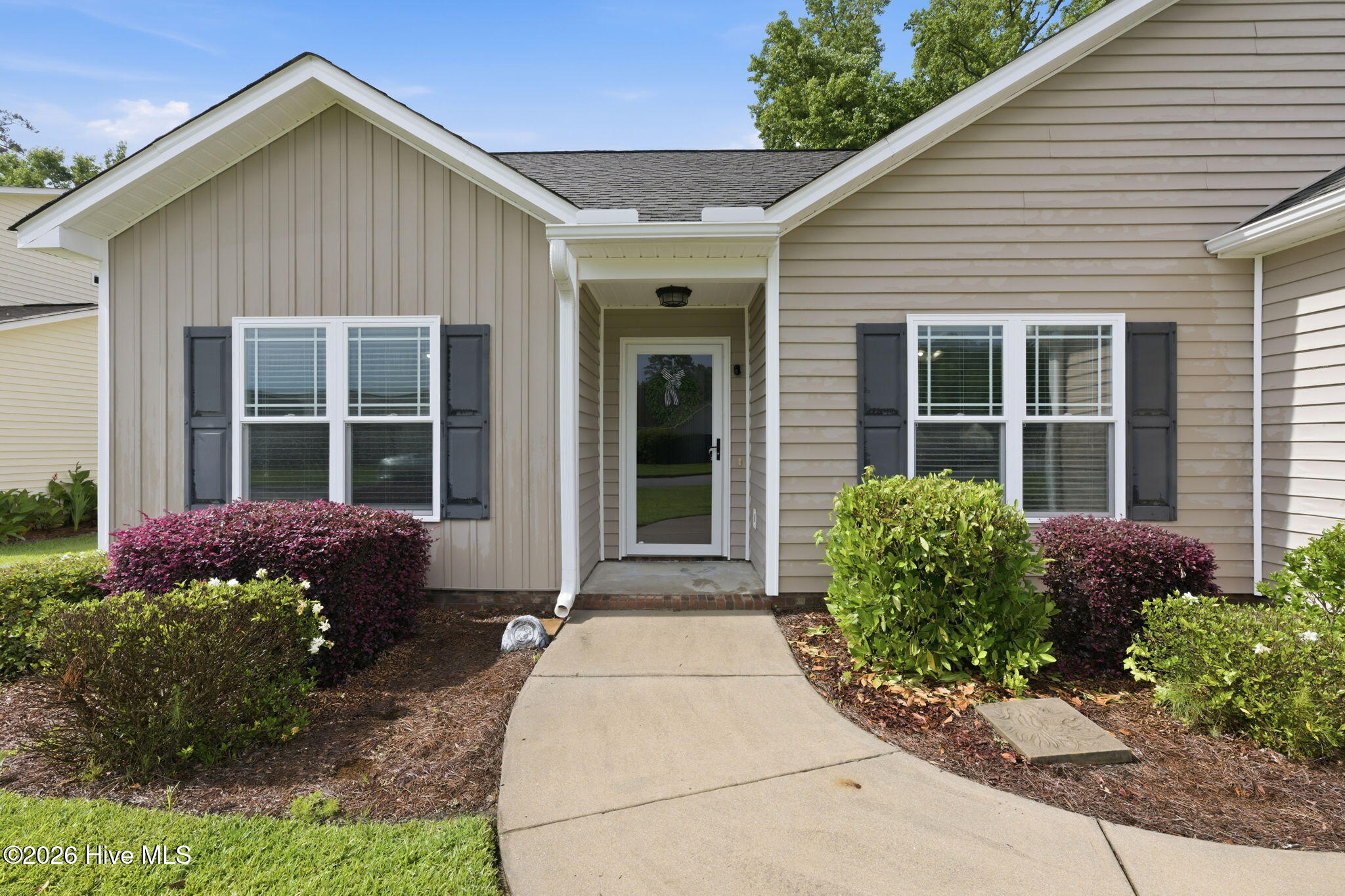 214 Station House Road New Bern, NC 28562 - Photo 2 of 47