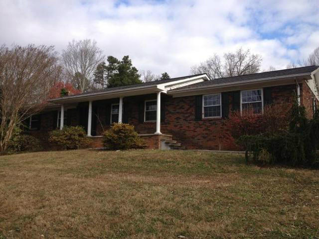 8608 Heiskell Road Powell, TN 37849 - Photo 1 of 9 FRONT VIEW
