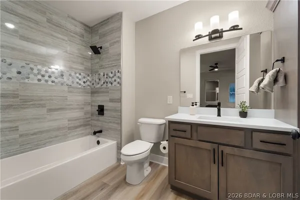 $999,000 | 1184 Jeffries Road, Unit 519, Osage Beach, MO 65065