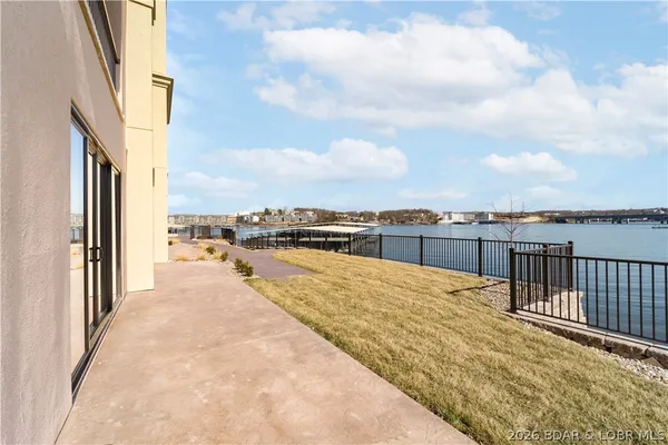 $999,000 | 1184 Jeffries Road, Unit 519, Osage Beach, MO 65065