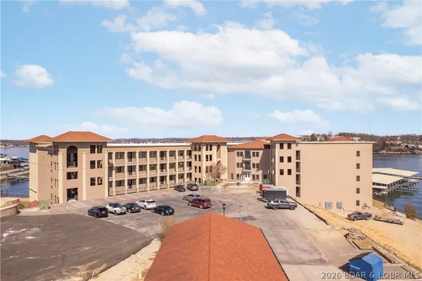 $999,000 | 1184 Jeffries Road, Unit 519, Osage Beach, MO 65065