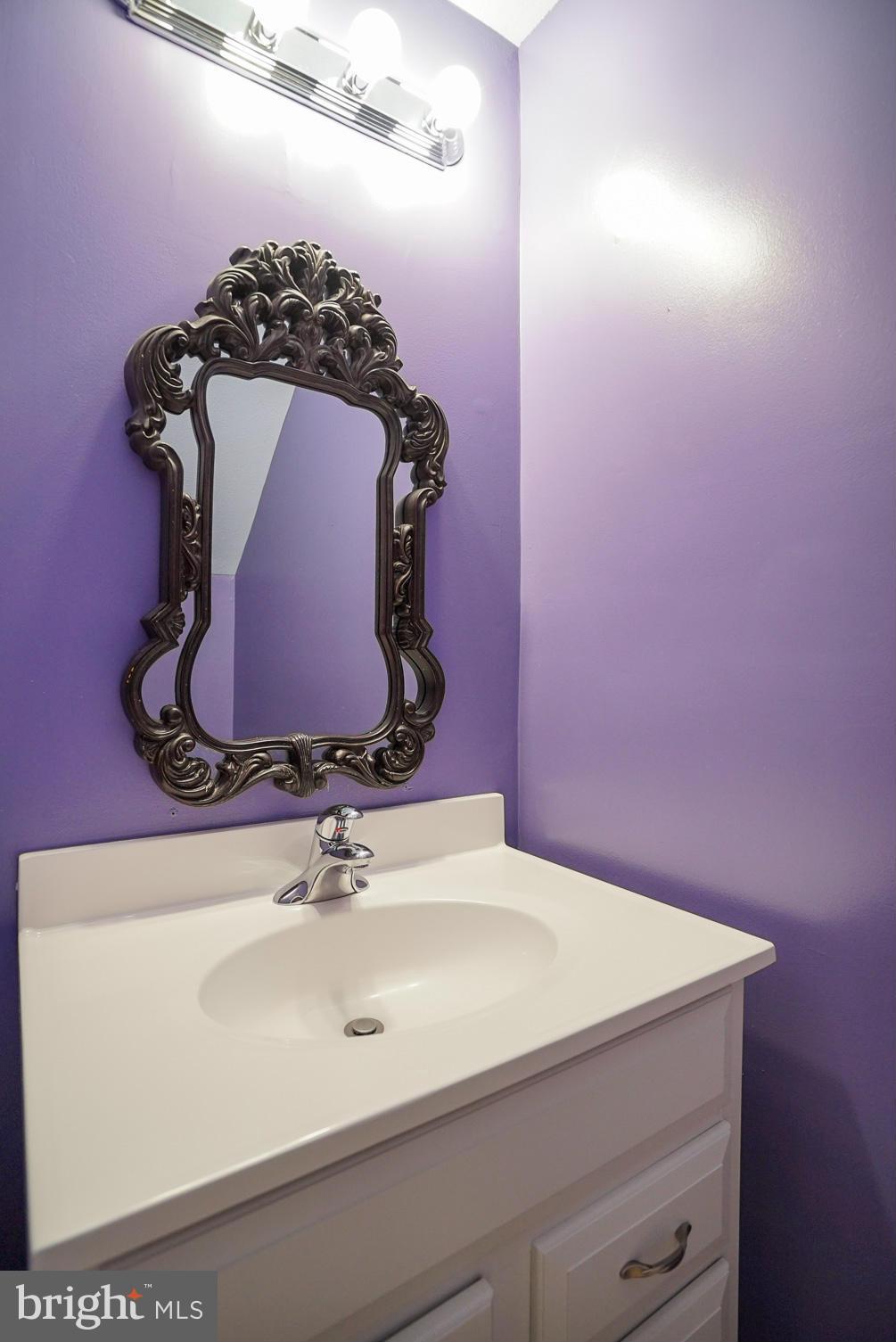 8575 Raglan Road Vienna, VA 22182 - Photo 20 of 28 Bath