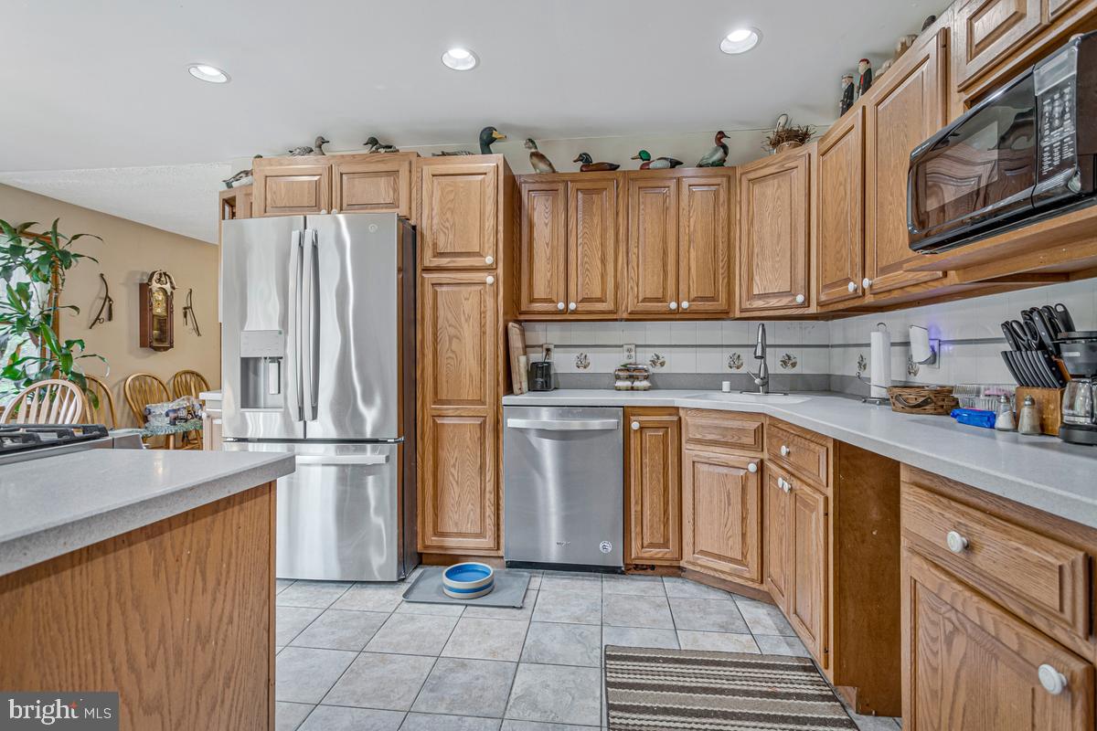 200 M F Bowen Road Huntingtown, MD 20639 - Photo 10 of 56 Gallery Image 10