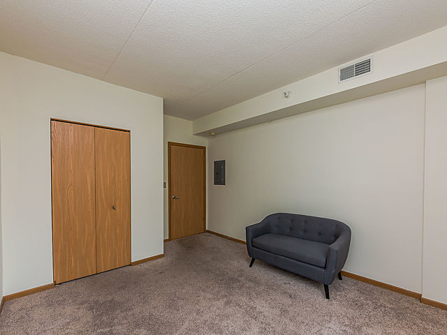 515 Main Street, Unit 509 Evanston, IL 60202 - Photo 16 of 21