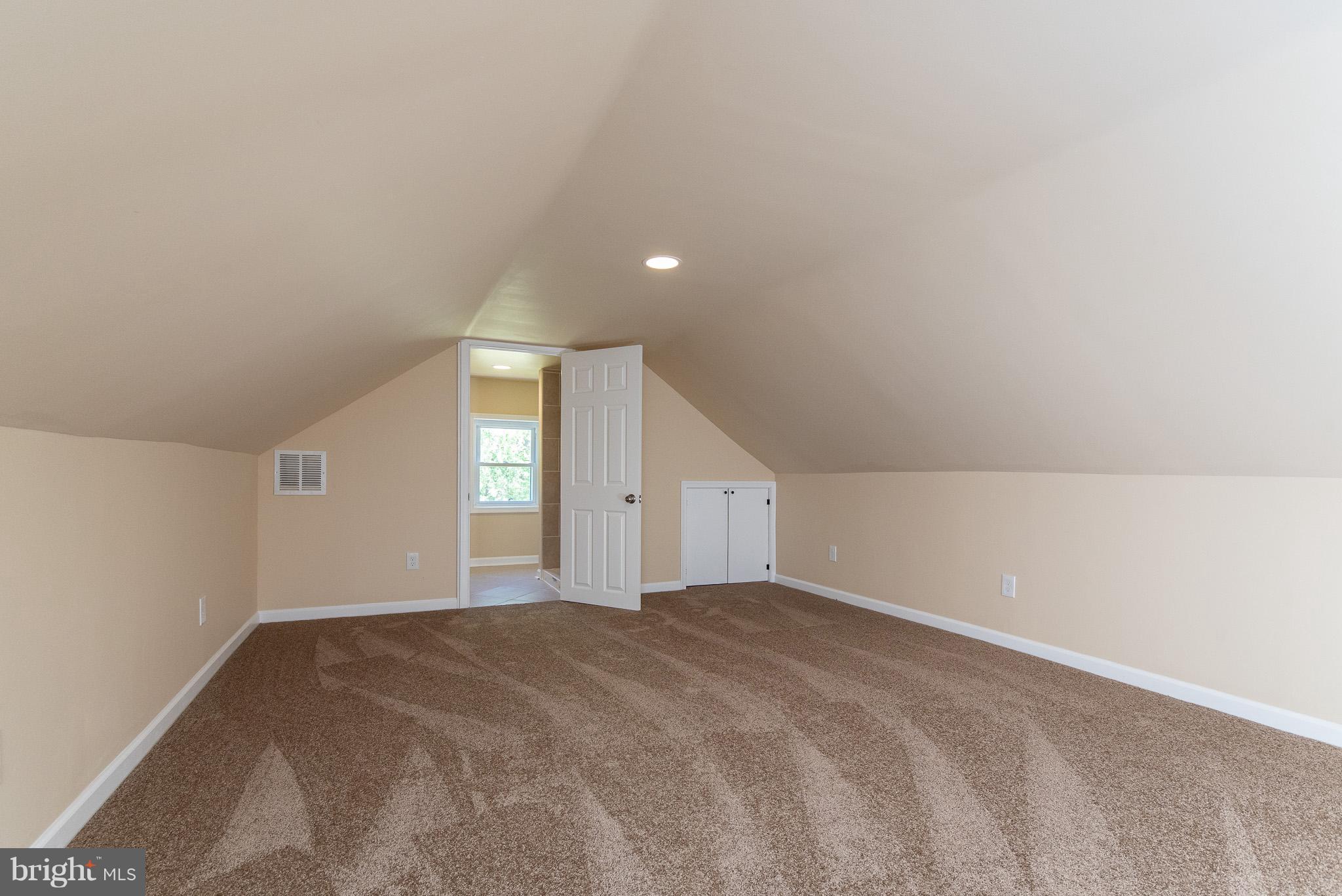 6711 Campfield Road Baltimore, MD 21207 - Photo 14 of 29 Bath (Master)