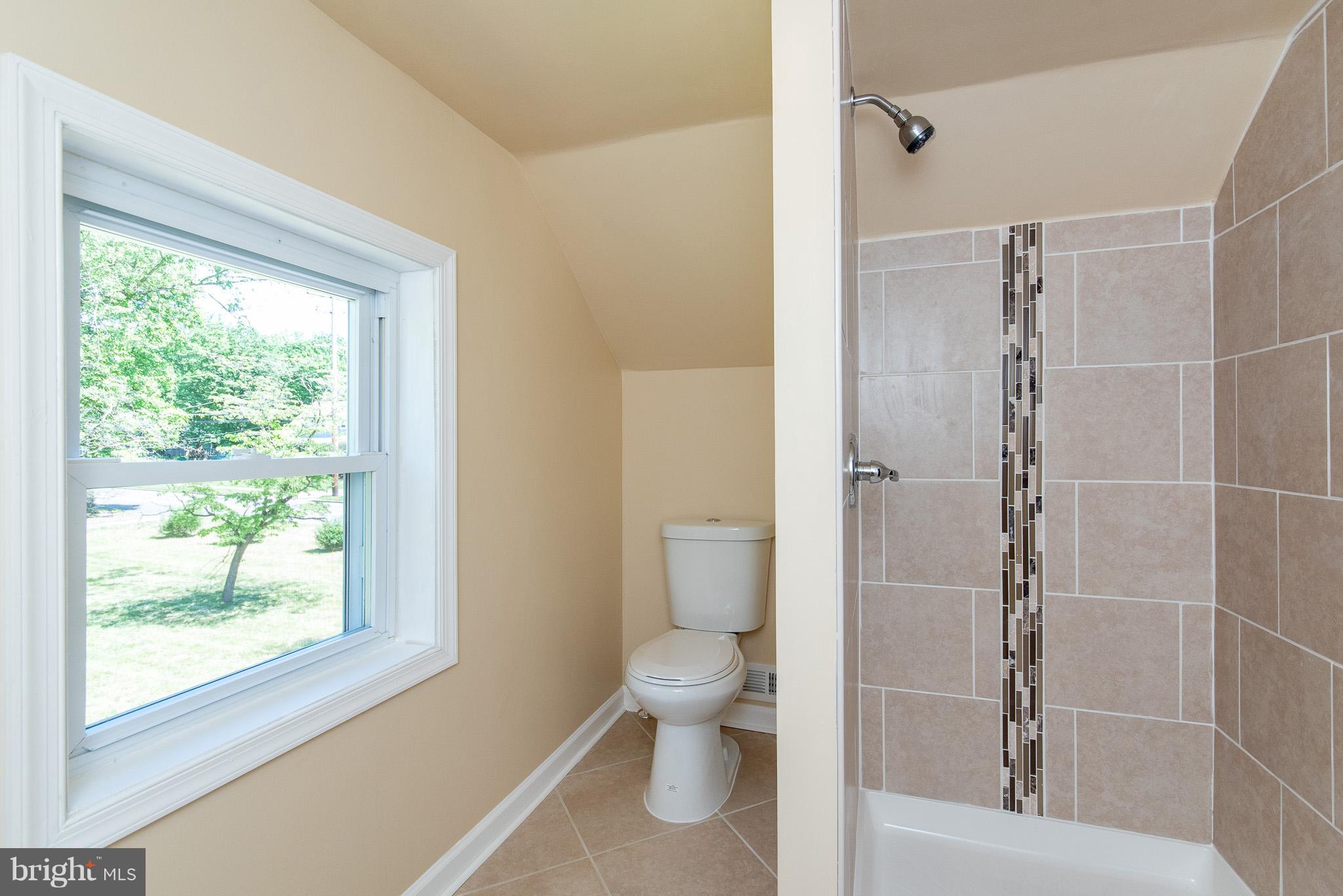 6711 Campfield Road Baltimore, MD 21207 - Photo 22 of 29 Bath (Master)