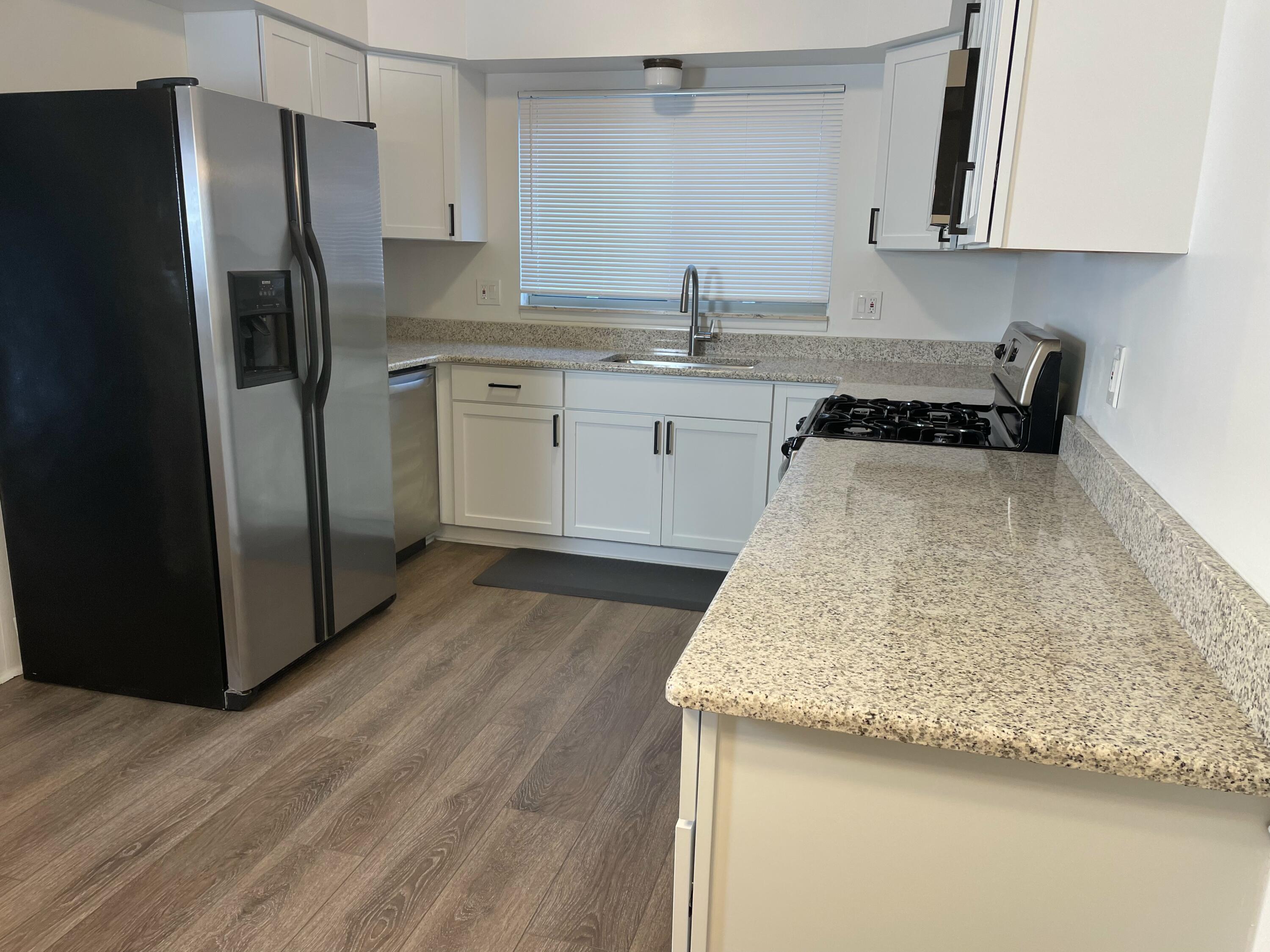 7244 Hillsboro Drive Canton, MI 48187 - Photo 7 of 33 Kitchen