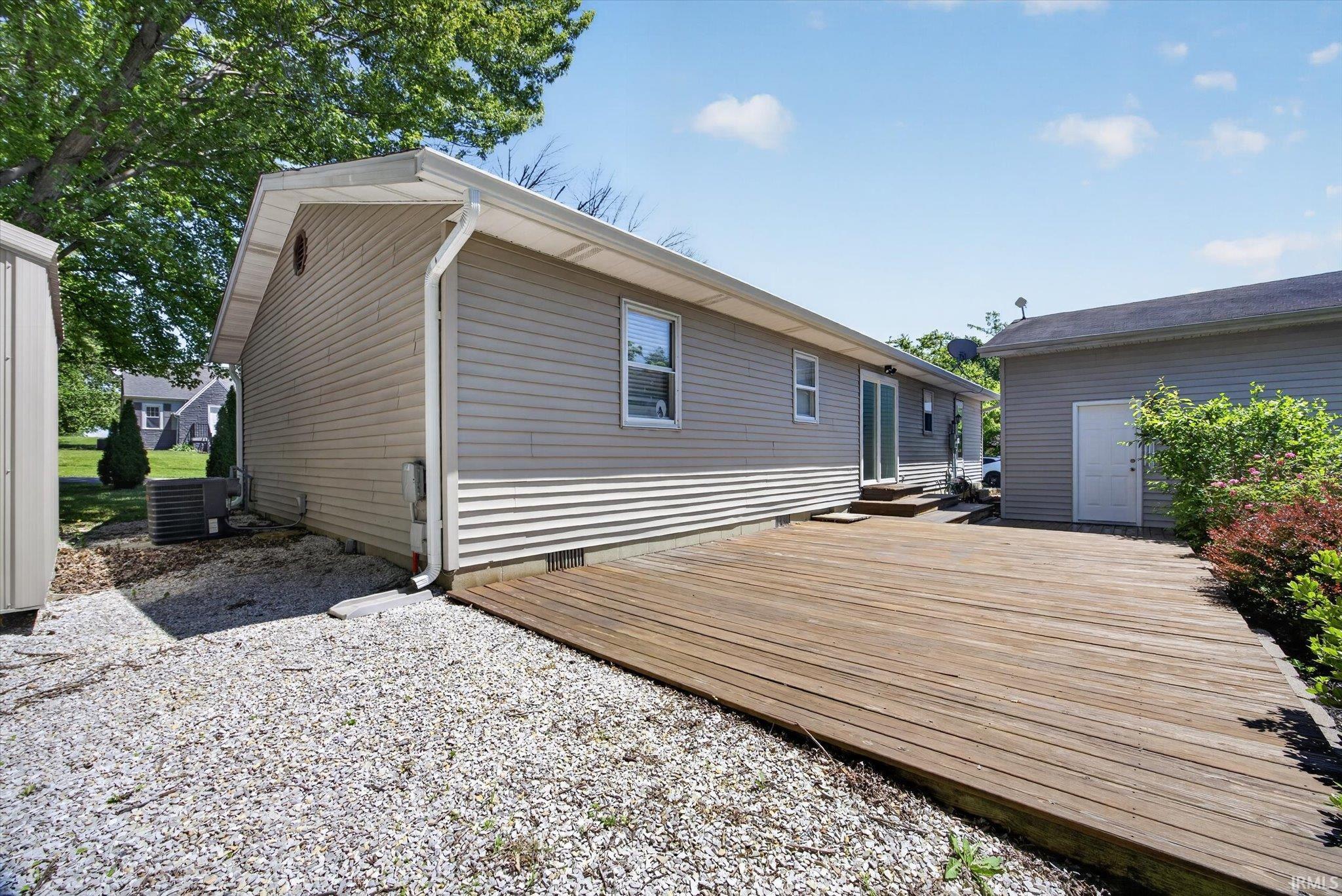 827 Troy Road Washington, IN 47501 - Photo 6 of 27