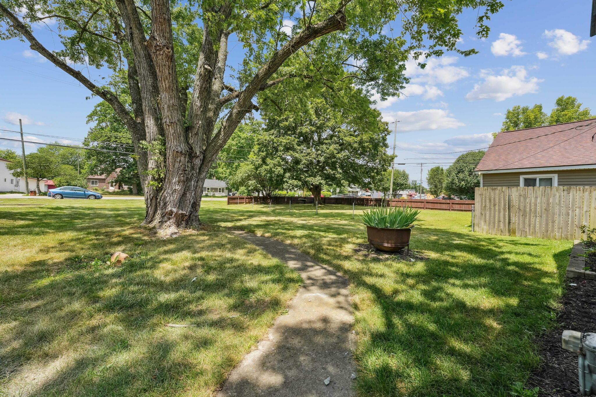 1366 Brown Road Columbus, OH 43223 - Photo 32 of 38 52-web-or-mls-1366-brown-rd