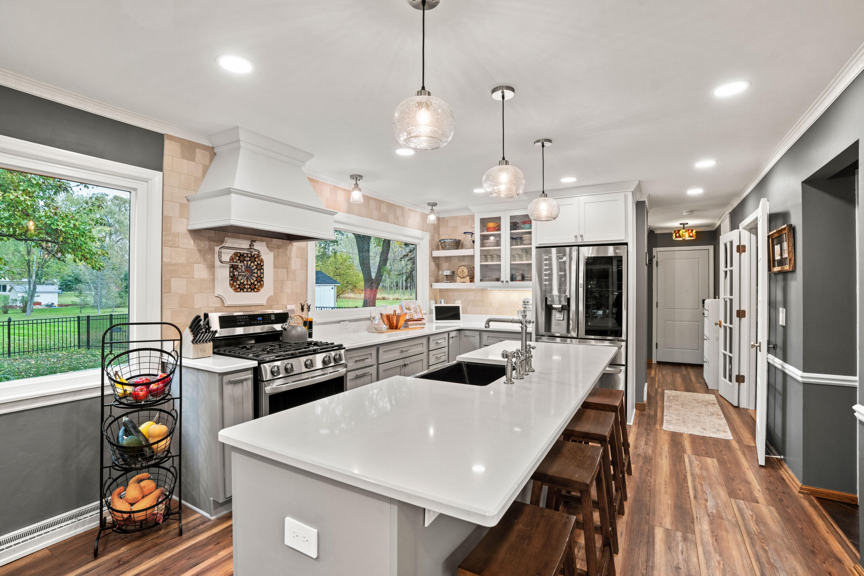 2412 West Chestnut Road Mequon, WI 53092 - Photo 5 of 42 Kitchen