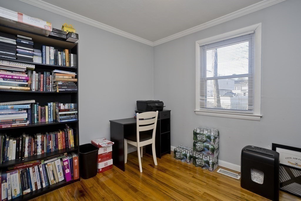 198 Leopold Street Springfield, MA 01119 - Photo 22 of 26 Gallery Image 22