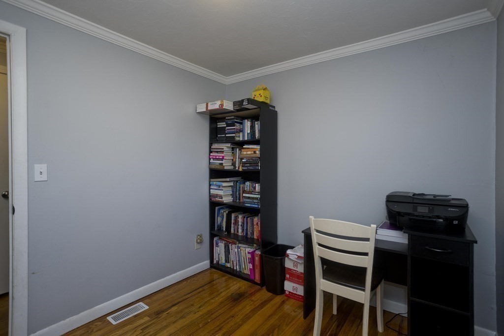 198 Leopold Street Springfield, MA 01119 - Photo 24 of 26 Gallery Image 24