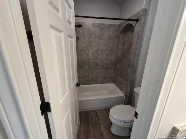 $3,200 | 7034 Comanche Star, San Antonio, TX 78233